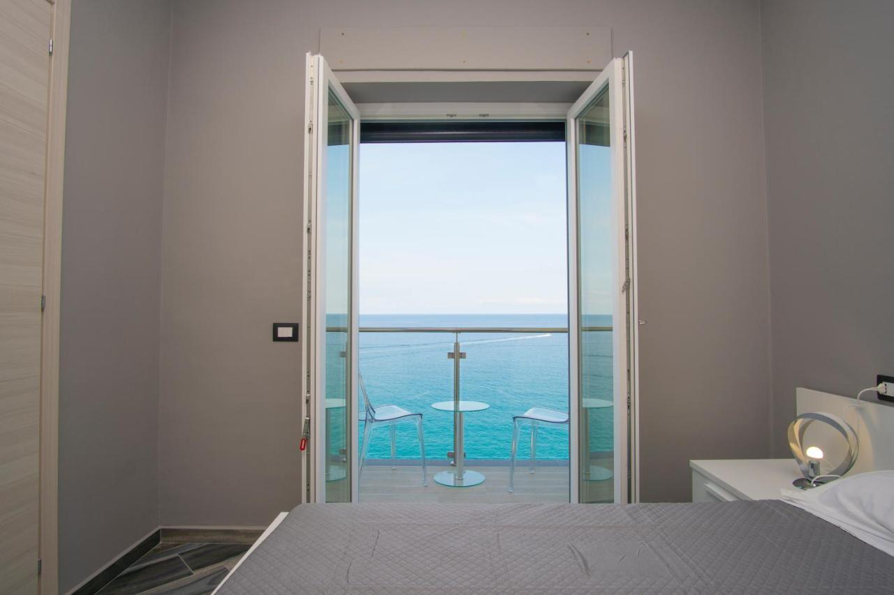 Bed and Breakfast La Dimora sul Mare Marina di Camerota Esterno foto