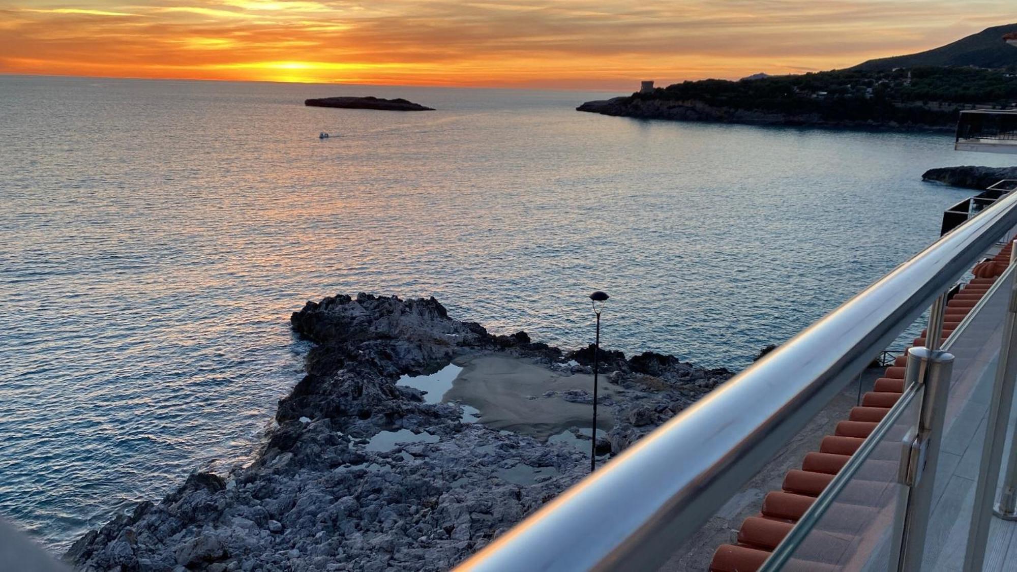 Bed and Breakfast La Dimora sul Mare Marina di Camerota Esterno foto
